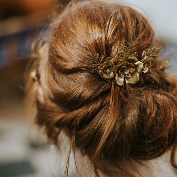 Eugenie gold hair comb