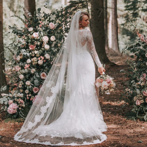 lace edged chapel length bridal veil